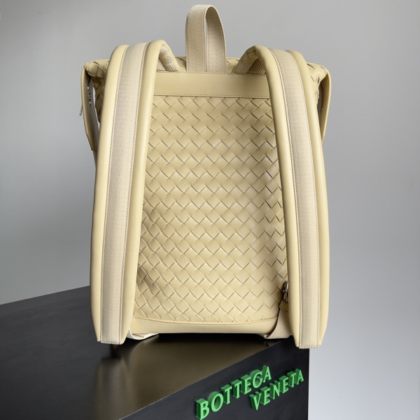 BOTTEGA VENETA Arco Backpack [C1M41-090354] CELINE CHANEL ACCESSORIES LOEWE SHOES LOUIS VUITTON DIRO YSL OTHER BRAND HANDBAGS BALENCIAGA BOTTEGA VENETA GOYARD HERMES BURBERRY VALENTINO GUCCI FENDI MIUMIU CHLOE PRADA BVLGARI SUITCASE NEW ARRIVAL 