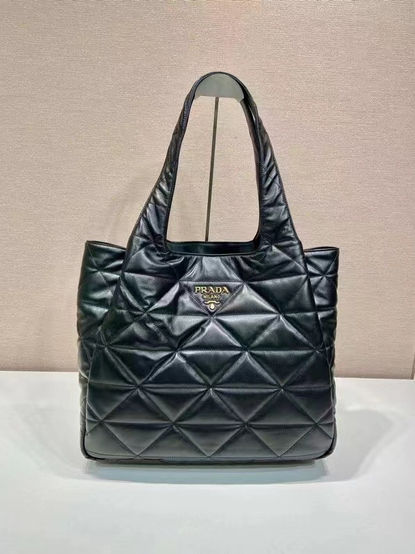 PRADA large tote Bag [1BG449] CELINE CHANEL ACCESSORIES LOEWE SHOES LOUIS VUITTON DIRO YSL OTHER BRAND HANDBAGS BALENCIAGA BOTTEGA VENETA GOYARD HERMES BURBERRY VALENTINO GUCCI FENDI MIUMIU CHLOE PRADA BVLGARI SUITCASE NEW ARRIVAL 