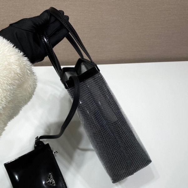 Prada small tote bag [C1M1Y-065537] CELINE CHANEL ACCESSORIES LOEWE SHOES LOUIS VUITTON DIRO YSL OTHER BRAND HANDBAGS BALENCIAGA BOTTEGA VENETA GOYARD HERMES BURBERRY VALENTINO GUCCI FENDI MIUMIU CHLOE PRADA BVLGARI SUITCASE NEW ARRIVAL 