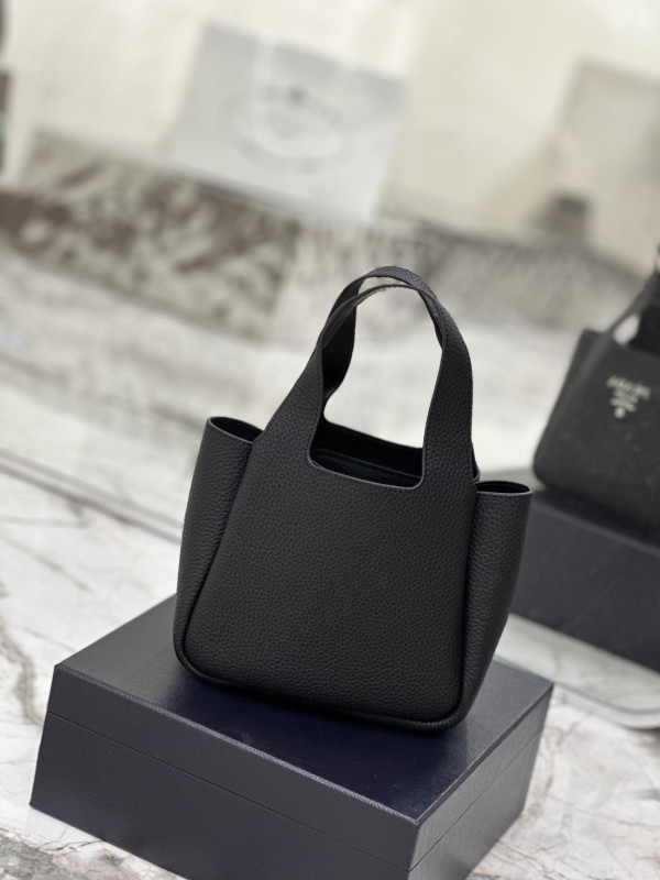 PRADA Leather mini bag [1BA349-2] CELINE CHANEL ACCESSORIES LOEWE SHOES LOUIS VUITTON DIRO YSL OTHER BRAND HANDBAGS BALENCIAGA BOTTEGA VENETA GOYARD HERMES BURBERRY VALENTINO GUCCI FENDI MIUMIU CHLOE PRADA BVLGARI SUITCASE NEW ARRIVAL 