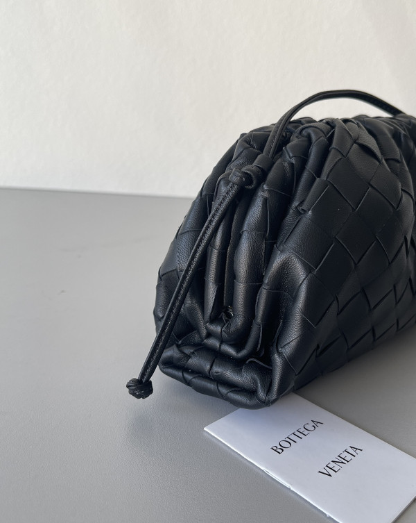 BOTTEGA VENETA MINI POUCH (image for) BOTTEGA VENETA MINI POUCH
