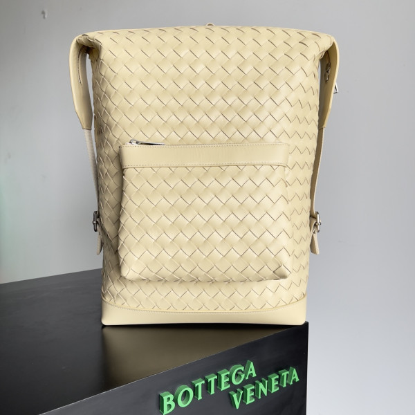 (image for) BOTTEGA VENETA Arco Backpack