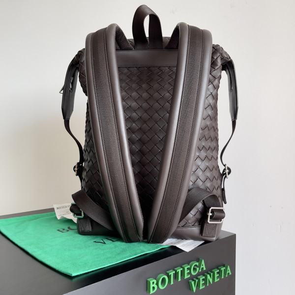(image for) BOTTEGA VENETA Small Intrecciato Backpack