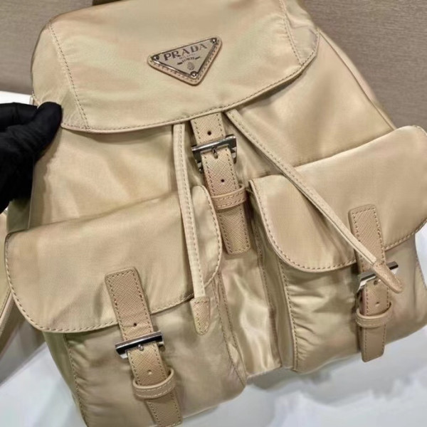 PRADA Re-Nylon Medium Backpack-32-15-30CM [C1M1X-095224] CELINE CHANEL ACCESSORIES LOEWE SHOES LOUIS VUITTON DIRO YSL OTHER BRAND HANDBAGS BALENCIAGA BOTTEGA VENETA GOYARD HERMES BURBERRY VALENTINO GUCCI FENDI MIUMIU CHLOE PRADA BVLGARI SUITCASE NEW ARRIVAL 