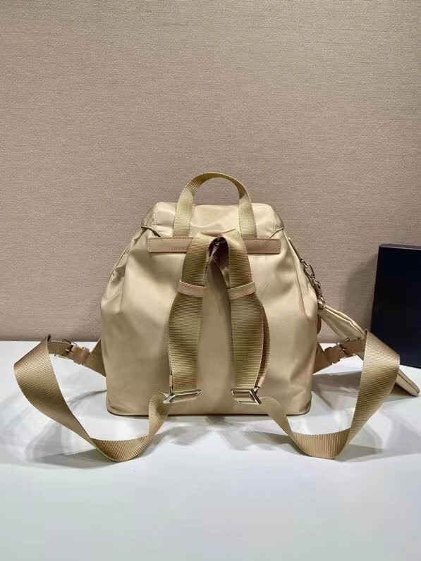 PRADA Re-Nylon Medium Backpack-32-15-30CM [C1M1X-095224] CELINE CHANEL ACCESSORIES LOEWE SHOES LOUIS VUITTON DIRO YSL OTHER BRAND HANDBAGS BALENCIAGA BOTTEGA VENETA GOYARD HERMES BURBERRY VALENTINO GUCCI FENDI MIUMIU CHLOE PRADA BVLGARI SUITCASE NEW ARRIVAL 