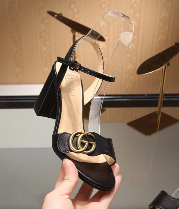GUCCI Leather mid-heel sandal [C1M1W-101032] CELINE CHANEL ACCESSORIES LOEWE SHOES LOUIS VUITTON DIRO YSL OTHER BRAND HANDBAGS BALENCIAGA BOTTEGA VENETA GOYARD HERMES BURBERRY VALENTINO GUCCI FENDI MIUMIU CHLOE PRADA BVLGARI SUITCASE NEW ARRIVAL 