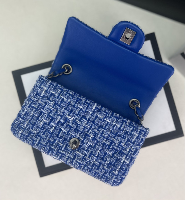 CL FLAP BAG-20CM/25CM [C1M1I-070030] CELINE CHANEL ACCESSORIES LOEWE SHOES LOUIS VUITTON DIRO YSL OTHER BRAND HANDBAGS BALENCIAGA BOTTEGA VENETA GOYARD HERMES BURBERRY VALENTINO GUCCI FENDI MIUMIU CHLOE PRADA BVLGARI SUITCASE NEW ARRIVAL 