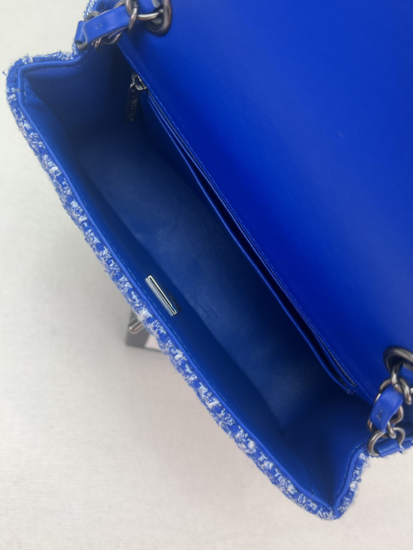 CL FLAP BAG-20CM/25CM [C1M1I-070030] CELINE CHANEL ACCESSORIES LOEWE SHOES LOUIS VUITTON DIRO YSL OTHER BRAND HANDBAGS BALENCIAGA BOTTEGA VENETA GOYARD HERMES BURBERRY VALENTINO GUCCI FENDI MIUMIU CHLOE PRADA BVLGARI SUITCASE NEW ARRIVAL 
