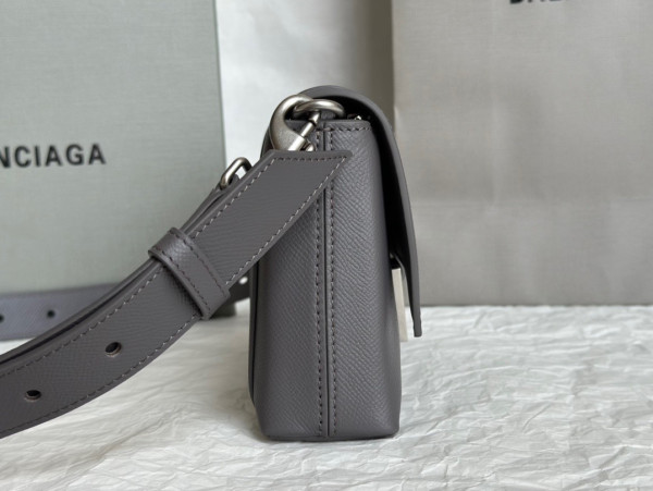 (image for) MEN'S DOWNTOWN MEN XXS CROSSBODY BAG IN DARK GREY