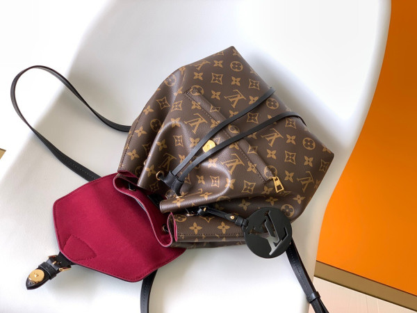 (image for) LOUIS VUITTON MONTSOURIS PM