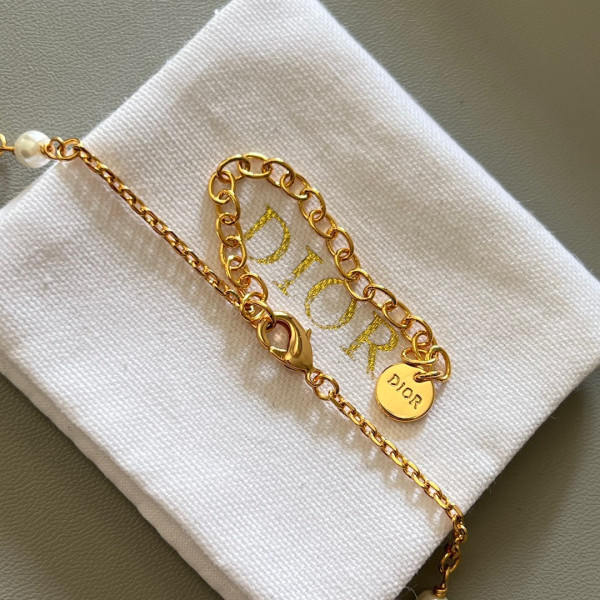 (image for) DIRO NECKLACE