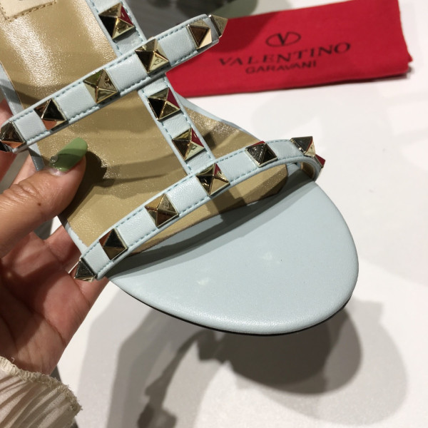 (image for) VALENTINO ROCKSTUD CALFSKIN LEATHER SLIDE SANDAL