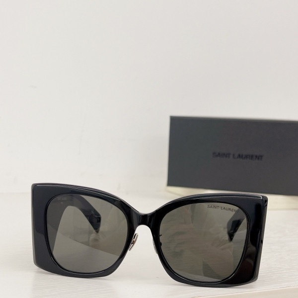 (image for) YSL SUNGLASSES