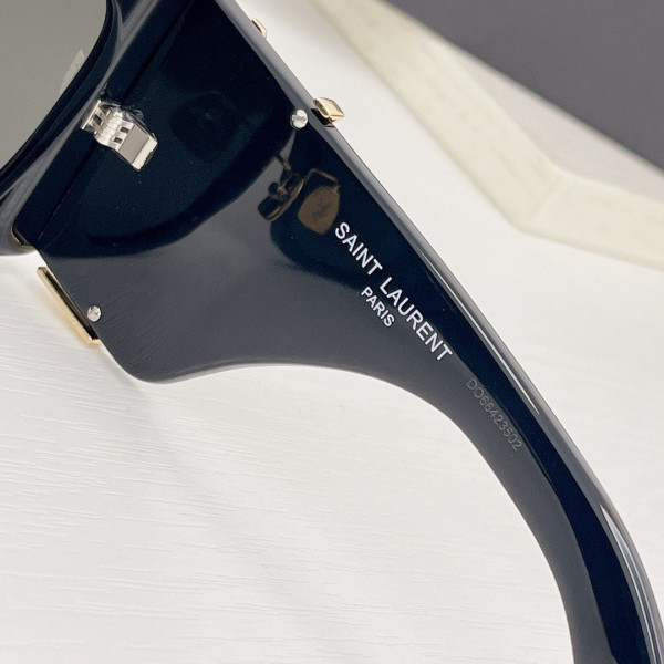 (image for) YSL SUNGLASSES