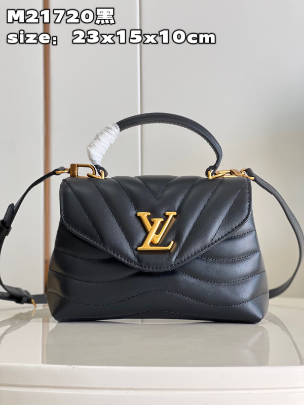 (image for) LOUIS VUITTON HOLD ME