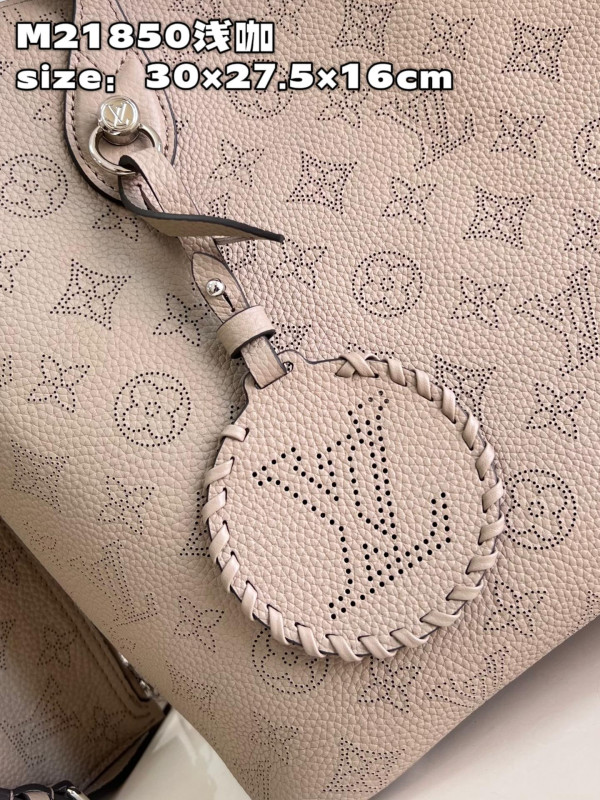 (image for) LOUIS VUITTON BLOSSOM MM