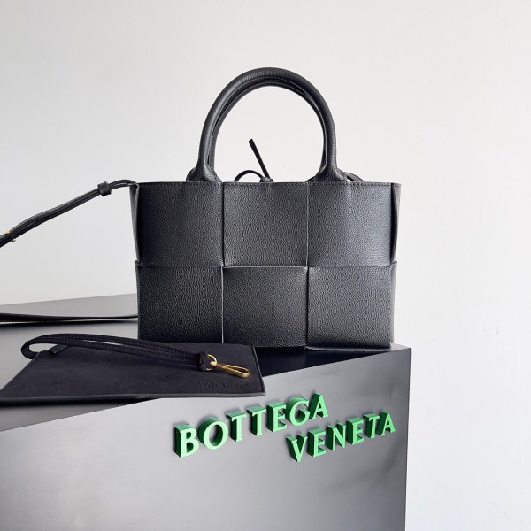 BOTTEGA VENETA ARCO MINI TOTE (image for) BOTTEGA VENETA ARCO MINI TOTE