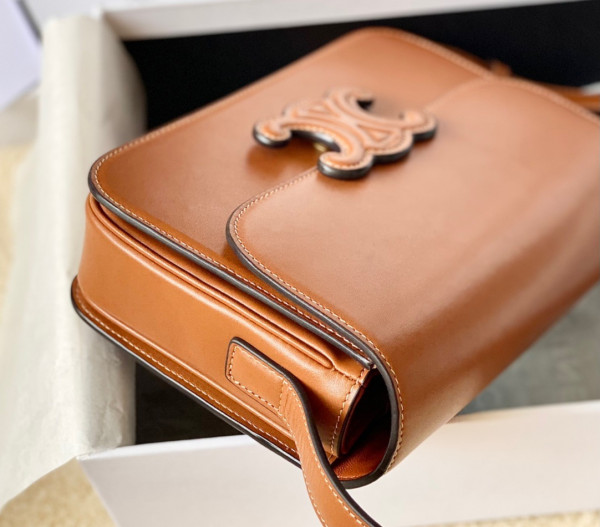 CELIN* CLASSIQUE TRIOMPHE BAG (image for) CELIN* CLASSIQUE TRIOMPHE BAG