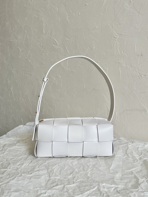 BOTTEGA VENETA SMAL BRICK CASSETTE (image for) BOTTEGA VENETA SMAL BRICK CASSETTE