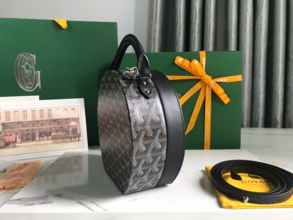 (image for) GOYARD The Alto Hatbox Trunk Bag