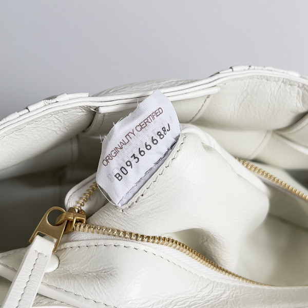 BOTTEGA VENETA CASSETTE [C1ESS-060616] CELINE CHANEL ACCESSORIES LOEWE SHOES LOUIS VUITTON DIRO YSL OTHER BRAND HANDBAGS BALENCIAGA BOTTEGA VENETA GOYARD HERMES BURBERRY VALENTINO GUCCI FENDI MIUMIU CHLOE PRADA BVLGARI SUITCASE NEW ARRIVAL 