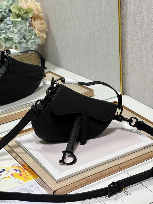 DIRO MINI SADDLE BAG WITH STRAP [C1ESQ-085747] CELINE CHANEL ACCESSORIES LOEWE SHOES LOUIS VUITTON DIRO YSL OTHER BRAND HANDBAGS BALENCIAGA BOTTEGA VENETA GOYARD HERMES BURBERRY VALENTINO GUCCI FENDI MIUMIU CHLOE PRADA BVLGARI SUITCASE NEW ARRIVAL 