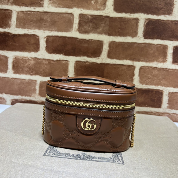 (image for) GUCCI GG Matelassé top handle mini bag