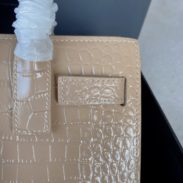 YSL SAC DE JOUR NANO [C1ES9-035103] CELINE CHANEL ACCESSORIES LOEWE SHOES LOUIS VUITTON DIRO YSL OTHER BRAND HANDBAGS BALENCIAGA BOTTEGA VENETA GOYARD HERMES BURBERRY VALENTINO GUCCI FENDI MIUMIU CHLOE PRADA BVLGARI SUITCASE NEW ARRIVAL 