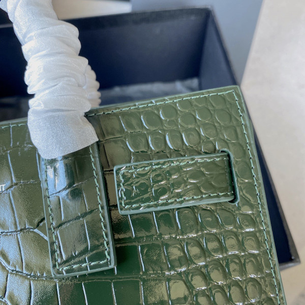 YSL SAC DE JOUR NANO [C1ES9-033352] CELINE CHANEL ACCESSORIES LOEWE SHOES LOUIS VUITTON DIRO YSL OTHER BRAND HANDBAGS BALENCIAGA BOTTEGA VENETA GOYARD HERMES BURBERRY VALENTINO GUCCI FENDI MIUMIU CHLOE PRADA BVLGARI SUITCASE NEW ARRIVAL 