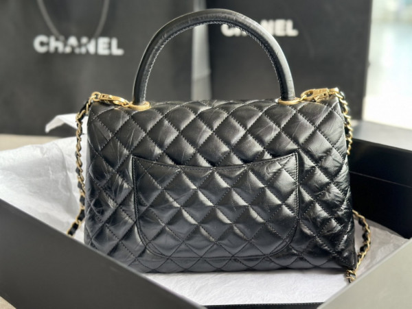 CL LARGE FLAP BAG WITH TOP HANDLE [C1ES8-094119] CELINE CHANEL ACCESSORIES LOEWE SHOES LOUIS VUITTON DIRO YSL OTHER BRAND HANDBAGS BALENCIAGA BOTTEGA VENETA GOYARD HERMES BURBERRY VALENTINO GUCCI FENDI MIUMIU CHLOE PRADA BVLGARI SUITCASE NEW ARRIVAL 