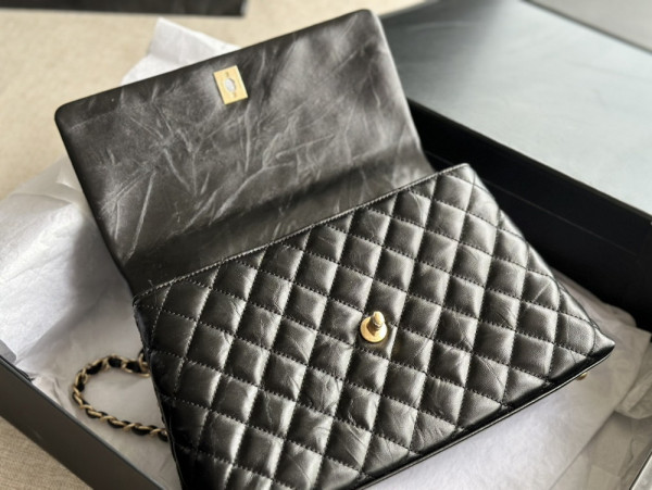 CL LARGE FLAP BAG WITH TOP HANDLE [C1ES8-094119] CELINE CHANEL ACCESSORIES LOEWE SHOES LOUIS VUITTON DIRO YSL OTHER BRAND HANDBAGS BALENCIAGA BOTTEGA VENETA GOYARD HERMES BURBERRY VALENTINO GUCCI FENDI MIUMIU CHLOE PRADA BVLGARI SUITCASE NEW ARRIVAL 