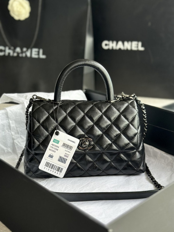 CL FLAP BAG WITH TOP HANDLE [C1ES8-094010] CELINE CHANEL ACCESSORIES LOEWE SHOES LOUIS VUITTON DIRO YSL OTHER BRAND HANDBAGS BALENCIAGA BOTTEGA VENETA GOYARD HERMES BURBERRY VALENTINO GUCCI FENDI MIUMIU CHLOE PRADA BVLGARI SUITCASE NEW ARRIVAL 