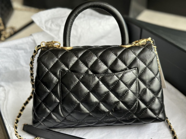CL FLAP BAG WITH TOP HANDLE [C1ES8-093715] CELINE CHANEL ACCESSORIES LOEWE SHOES LOUIS VUITTON DIRO YSL OTHER BRAND HANDBAGS BALENCIAGA BOTTEGA VENETA GOYARD HERMES BURBERRY VALENTINO GUCCI FENDI MIUMIU CHLOE PRADA BVLGARI SUITCASE NEW ARRIVAL 