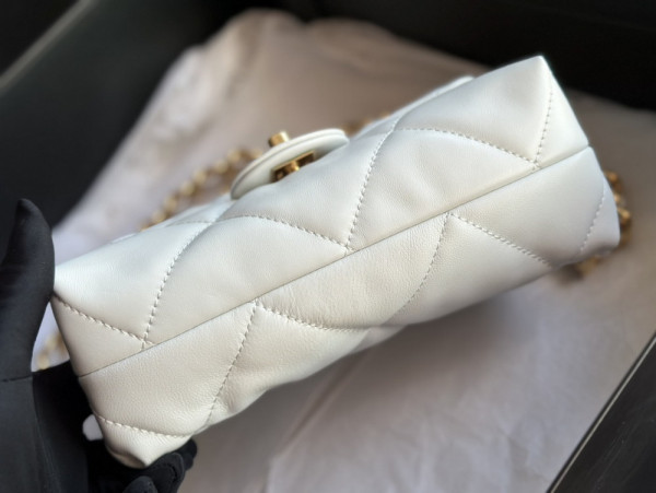 CL SMALL FLAP BAG [AS3498-3] CELINE CHANEL ACCESSORIES LOEWE SHOES LOUIS VUITTON DIRO YSL OTHER BRAND HANDBAGS BALENCIAGA BOTTEGA VENETA GOYARD HERMES BURBERRY VALENTINO GUCCI FENDI MIUMIU CHLOE PRADA BVLGARI SUITCASE NEW ARRIVAL 