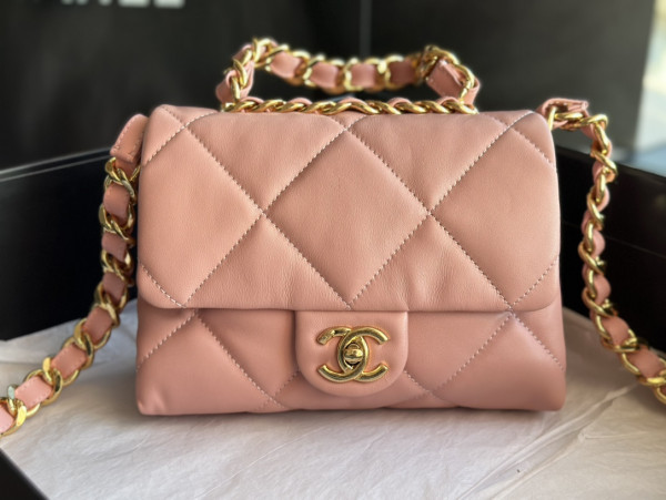 CL SMALL FLAP BAG [AS3498-1] CELINE CHANEL ACCESSORIES LOEWE SHOES LOUIS VUITTON DIRO YSL OTHER BRAND HANDBAGS BALENCIAGA BOTTEGA VENETA GOYARD HERMES BURBERRY VALENTINO GUCCI FENDI MIUMIU CHLOE PRADA BVLGARI SUITCASE NEW ARRIVAL 