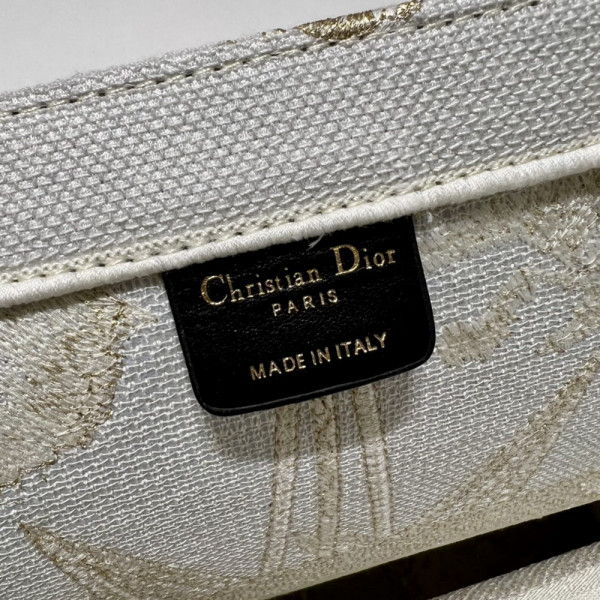 Large Diro Book Tote-42*35*18.5cm [C1ES2-030246] CELINE CHANEL ACCESSORIES LOEWE SHOES LOUIS VUITTON DIRO YSL OTHER BRAND HANDBAGS BALENCIAGA BOTTEGA VENETA GOYARD HERMES BURBERRY VALENTINO GUCCI FENDI MIUMIU CHLOE PRADA BVLGARI SUITCASE NEW ARRIVAL 