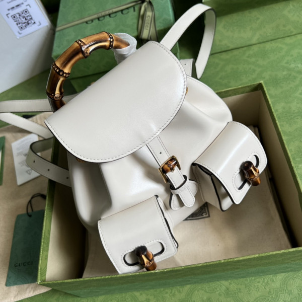 GUCCI Bamboo small backpack [702101-5] CELINE CHANEL ACCESSORIES LOEWE SHOES LOUIS VUITTON DIRO YSL OTHER BRAND HANDBAGS BALENCIAGA BOTTEGA VENETA GOYARD HERMES BURBERRY VALENTINO GUCCI FENDI MIUMIU CHLOE PRADA BVLGARI SUITCASE NEW ARRIVAL 