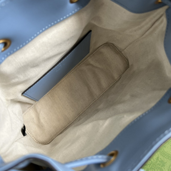 GUCCI Bamboo small backpack [702101-3] CELINE CHANEL ACCESSORIES LOEWE SHOES LOUIS VUITTON DIRO YSL OTHER BRAND HANDBAGS BALENCIAGA BOTTEGA VENETA GOYARD HERMES BURBERRY VALENTINO GUCCI FENDI MIUMIU CHLOE PRADA BVLGARI SUITCASE NEW ARRIVAL 