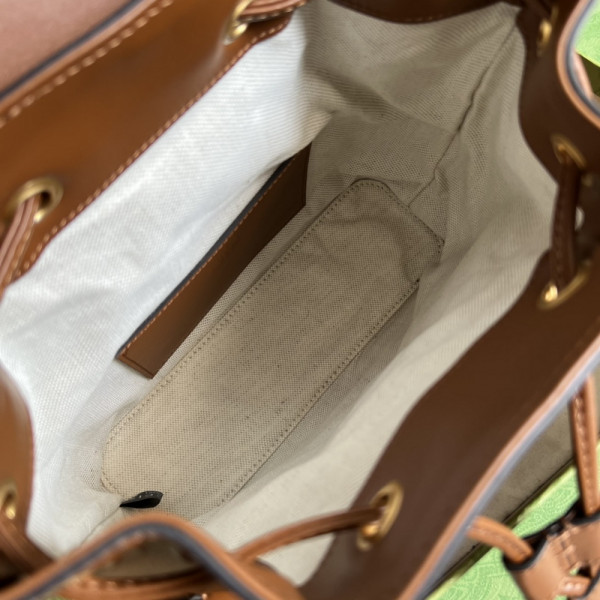 GUCCI Bamboo small backpack [702101-2] CELINE CHANEL ACCESSORIES LOEWE SHOES LOUIS VUITTON DIRO YSL OTHER BRAND HANDBAGS BALENCIAGA BOTTEGA VENETA GOYARD HERMES BURBERRY VALENTINO GUCCI FENDI MIUMIU CHLOE PRADA BVLGARI SUITCASE NEW ARRIVAL 