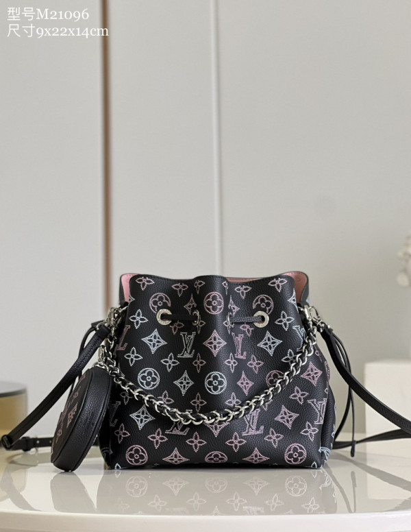LOUIS VUITTON BELLA [M21096] CELINE CHANEL ACCESSORIES LOEWE SHOES LOUIS VUITTON DIRO YSL OTHER BRAND HANDBAGS BALENCIAGA BOTTEGA VENETA GOYARD HERMES BURBERRY VALENTINO GUCCI FENDI MIUMIU CHLOE PRADA BVLGARI SUITCASE NEW ARRIVAL 