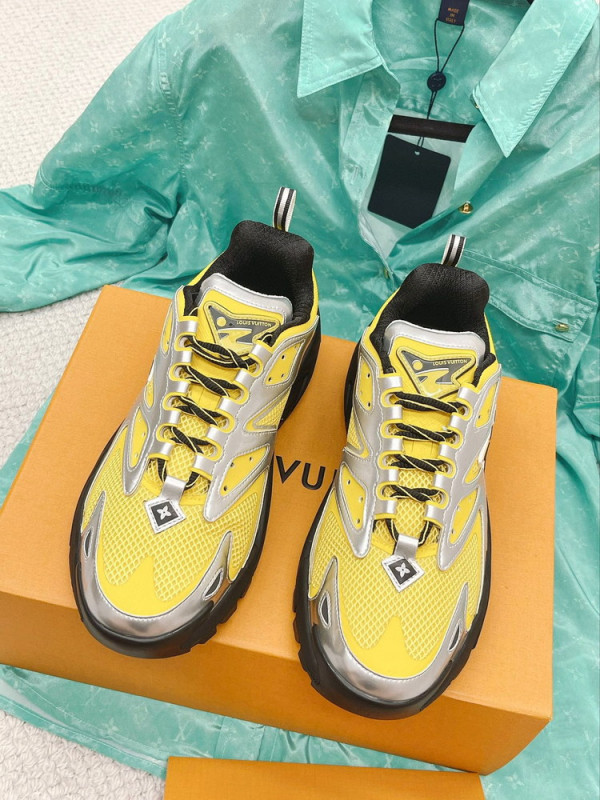 LOUIS VUITTON RUNNER TATIC SNEAKER [1AA3A8] CELINE CHANEL ACCESSORIES LOEWE SHOES LOUIS VUITTON DIRO YSL OTHER BRAND HANDBAGS BALENCIAGA BOTTEGA VENETA GOYARD HERMES BURBERRY VALENTINO GUCCI FENDI MIUMIU CHLOE PRADA BVLGARI SUITCASE NEW ARRIVAL 