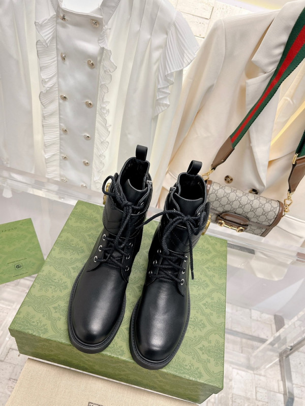 GUCCI Women's ankle boot with Double G [670397 17K20 1000] CELINE CHANEL ACCESSORIES LOEWE SHOES LOUIS VUITTON DIRO YSL OTHER BRAND HANDBAGS BALENCIAGA BOTTEGA VENETA GOYARD HERMES BURBERRY VALENTINO GUCCI FENDI MIUMIU CHLOE PRADA BVLGARI SUITCASE NEW ARRIVAL 