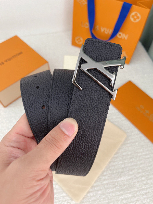 (image for) LOUIS VUITTON BELT