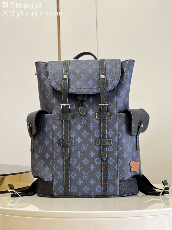 (image for) LOUIS VUITTON CHRISTOPHER MM