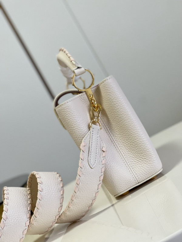 LOUIS VUITTON CAPUCINES BB (image for) LOUIS VUITTON CAPUCINES BB