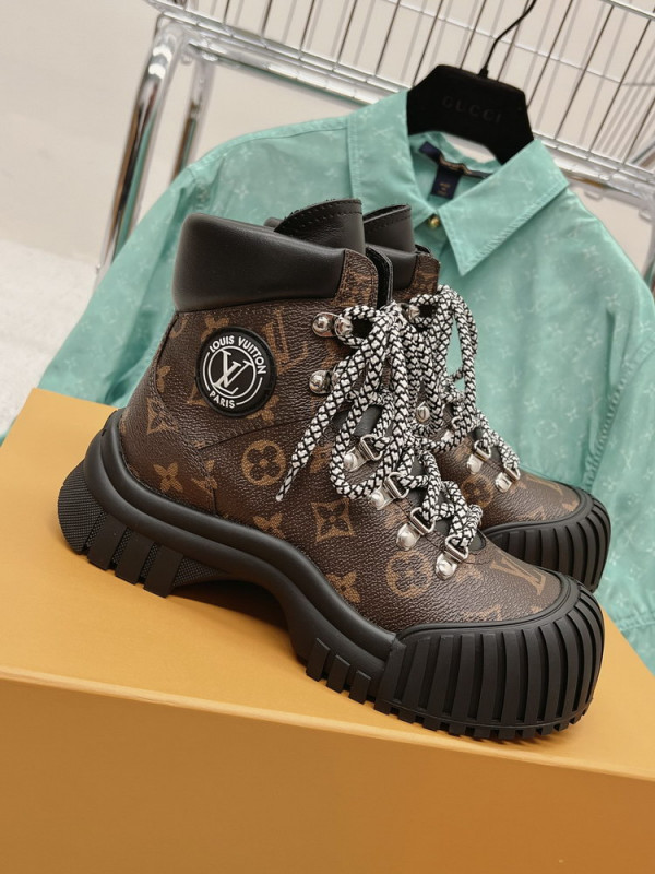 (image for) LOUIS VUITTON RUBY FLAT RANGER