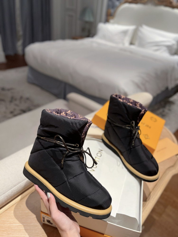 (image for) LOUIS VUITTON PILLOW COMFORT ANKLE BOOTS
