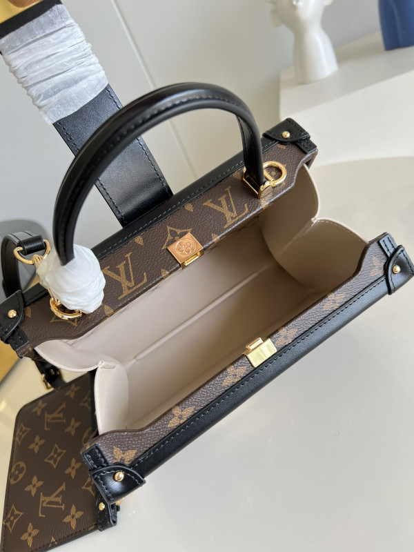 (image for) LOUIS VUITTON PETITE MALLE V