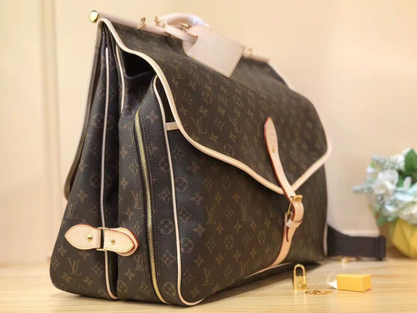 (image for) LOUIS VUITTON HUNTING BAG