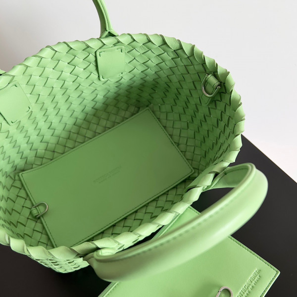 BOTTEGA VENETA MINI CABAT [Bottega420] CELINE CHANEL ACCESSORIES LOEWE SHOES LOUIS VUITTON DIRO YSL OTHER BRAND HANDBAGS BALENCIAGA BOTTEGA VENETA GOYARD HERMES BURBERRY VALENTINO GUCCI FENDI MIUMIU CHLOE PRADA BVLGARI SUITCASE NEW ARRIVAL 